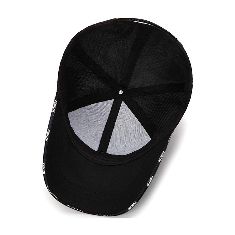 Mũ lưỡi trai thêu chữ cách điệu