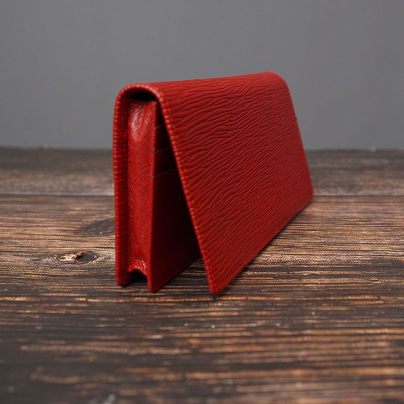 Ví cầm tay nữ gấp đôi vân EPI